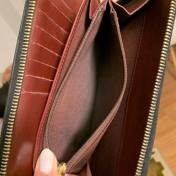 🔴SOLD🔴 Chanel wallet - Picture 6 of 8